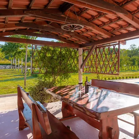 Dola Near Split - Private Pool, Orchard, Peace Villa