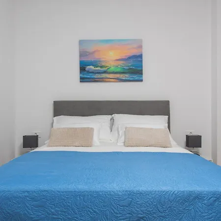 Dola Near Split - Private Pool, Orchard, Peace Dicmo