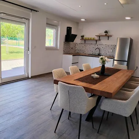 Dola Near Split - Private Pool, Orchard, Peace Villa